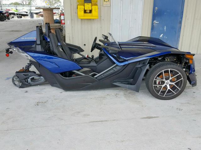 57XAAPFA5J8127704 - 2018 POLARIS SLINGSHOT BLUE photo 6