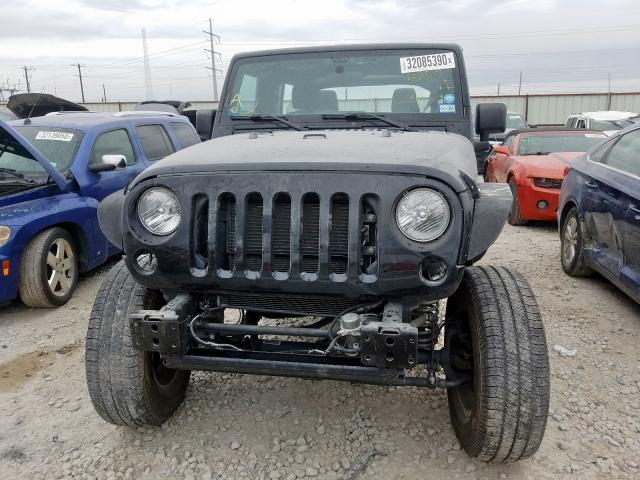 1C4BJWDG0HL558070 - 2017 JEEP WRANGLER UNLIMITED SPORT  photo 9