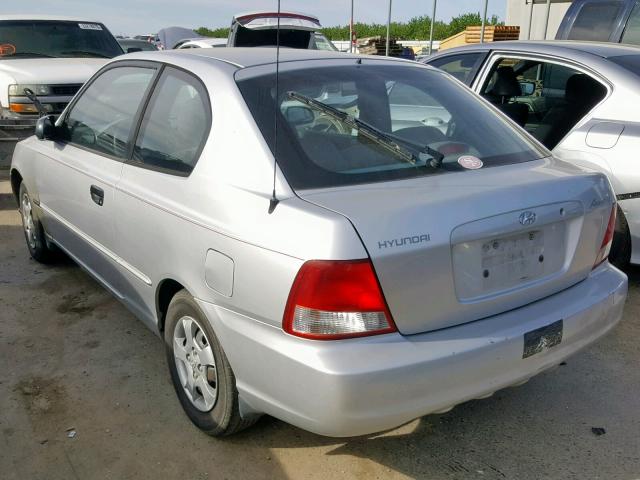 KMHCG35G8YU067185 - 2000 HYUNDAI ACCENT GS SILVER photo 3