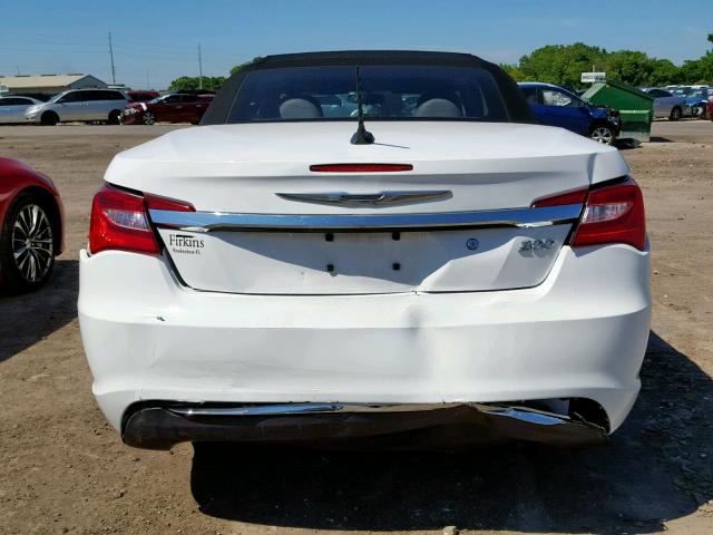 1C3BCBEB3EN157901 - 2014 CHRYSLER 200 TOURIN WHITE photo 9