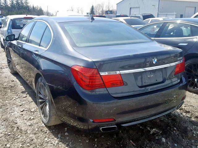 WBAKA83519CY34587 - 2009 BMW 750 I GRAY photo 3