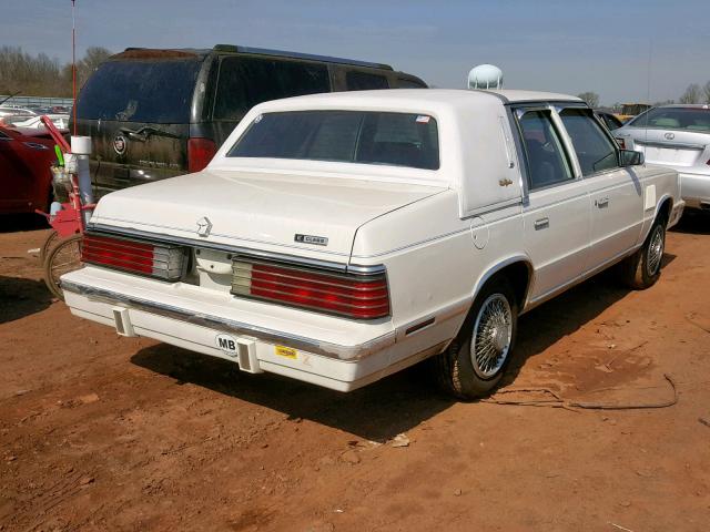 1C3BT56G8EC304527 - 1984 CHRYSLER NEW YORKER WHITE photo 4