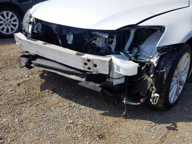 JTHCK262995034884 - 2009 LEXUS IS 250 WHITE photo 9