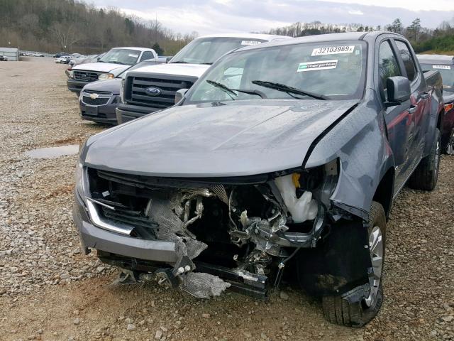 1GCGTCEN0J1284706 - 2018 CHEVROLET COLORADO L GRAY photo 2