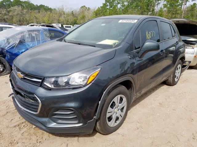 3GNCJKSB6KL174074 - 2019 CHEVROLET TRAX LS GRAY photo 2