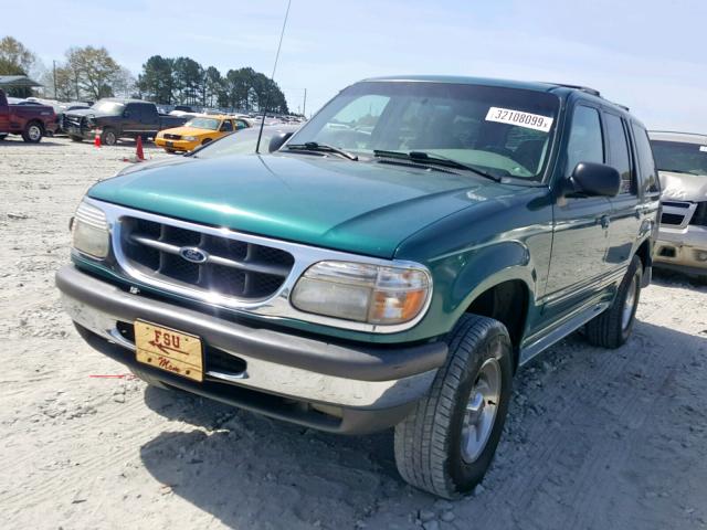 1FMZU32X2WUC53325 - 1998 FORD EXPLORER GREEN photo 2