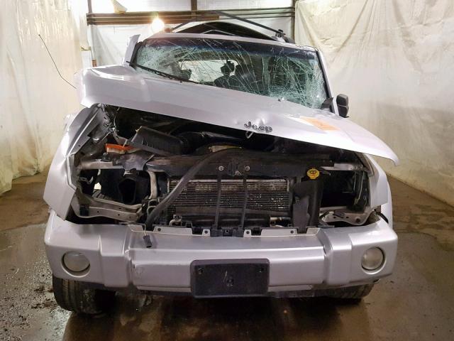 1J4RG4GK9AC156954 - 2010 JEEP COMMANDER SILVER photo 9