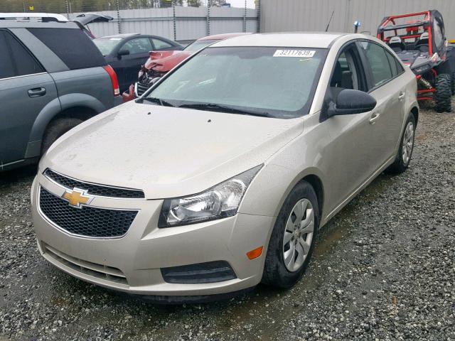 1G1PA5SG2D7299581 - 2013 CHEVROLET CRUZE LS BEIGE photo 2