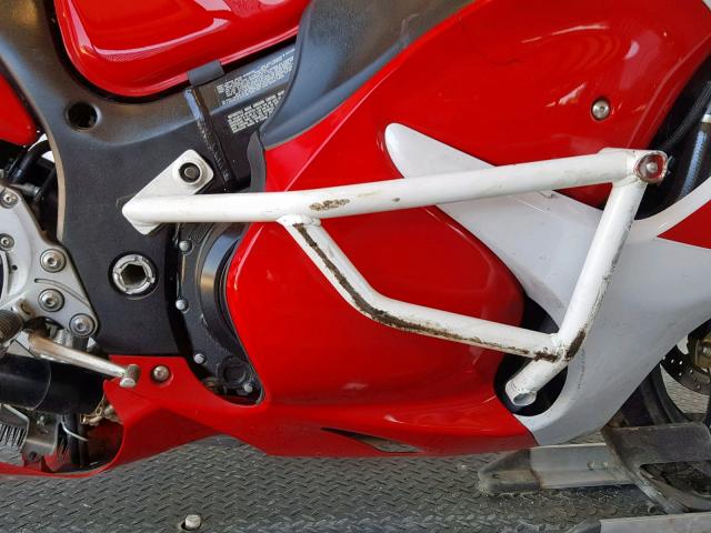 JS1GX72BXE2100971 - 2014 SUZUKI GSX1300 RA RED photo 7