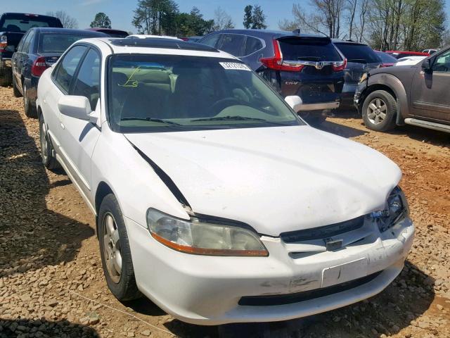 1HGCG1659XA043243 - 1999 HONDA ACCORD EX WHITE photo 1