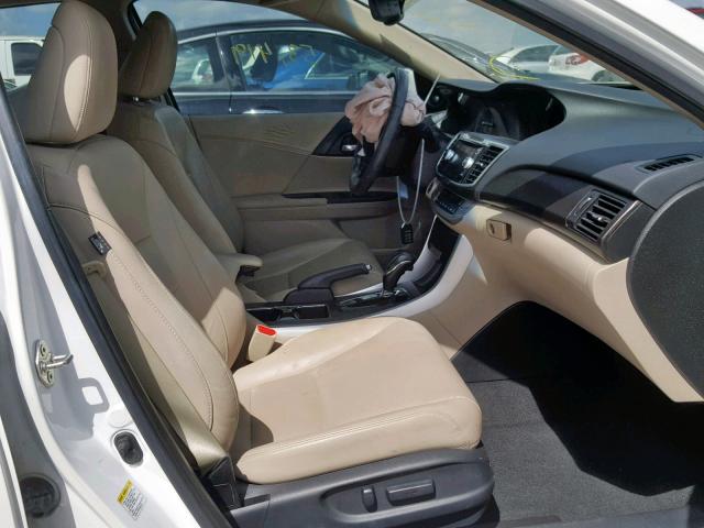 1HGCR2F88DA087515 - 2013 HONDA ACCORD EXL WHITE photo 5