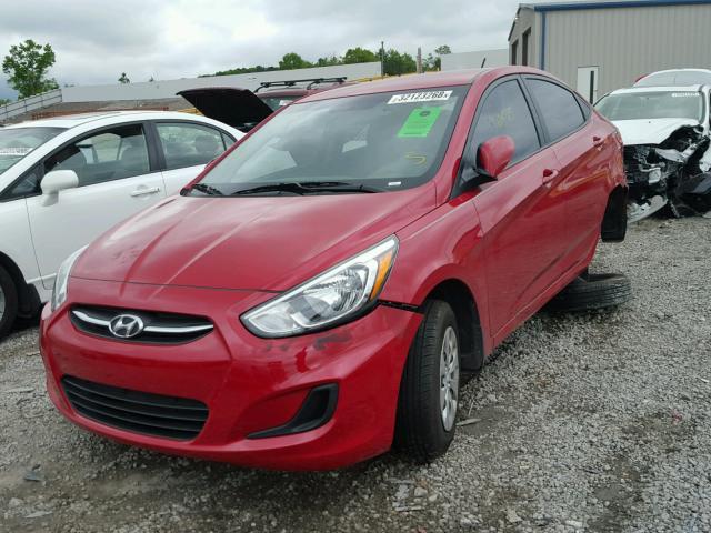 KMHCT4AE8HU267778 - 2017 HYUNDAI ACCENT SE RED photo 2