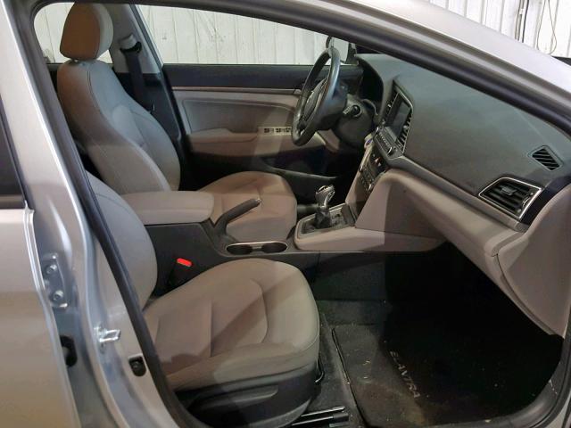 5NPD84LF1HH029071 - 2017 HYUNDAI ELANTRA SILVER photo 5