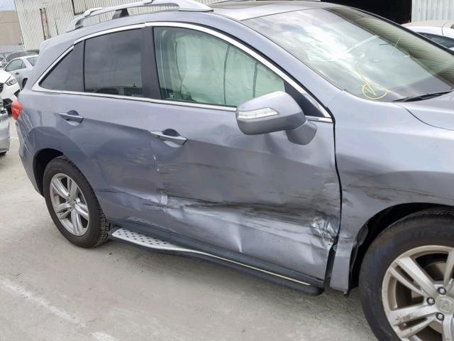 5J8TB3H56DL018551 - 2013 ACURA RDX TECHNO SILVER photo 9