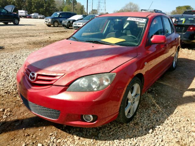 JM1BK143541137500 - 2004 MAZDA 3 HATCHBAC RED photo 2