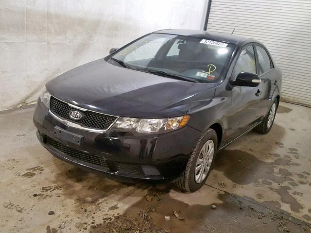 KNAFU4A2XA5052033 - 2010 KIA FORTE EX BLACK photo 2