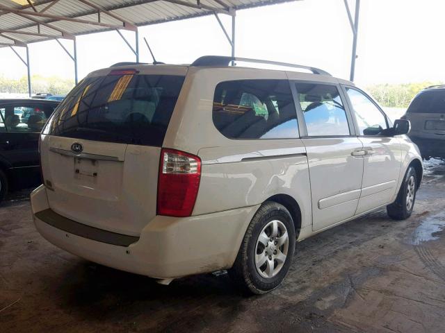 KNDMG4C37A6328783 - 2010 KIA SEDONA LX WHITE photo 4