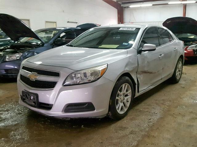 1G11D5RR8DF112936 - 2013 CHEVROLET MALIBU 1LT SILVER photo 2