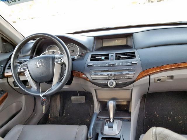 1HGCP3F80BA000182 - 2011 HONDA ACCORD EXL GRAY photo 9