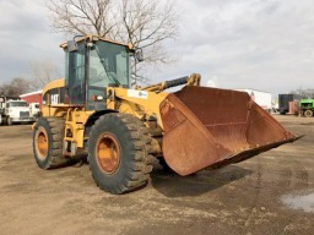 CAT0924GPDFZ00410 - 2003 CATERPILLAR 924G YELLOW photo 1