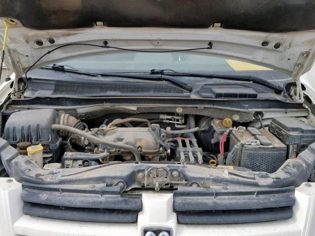 2D4RN4DE6AR252299 - 2010 DODGE GRAND CARA WHITE photo 7