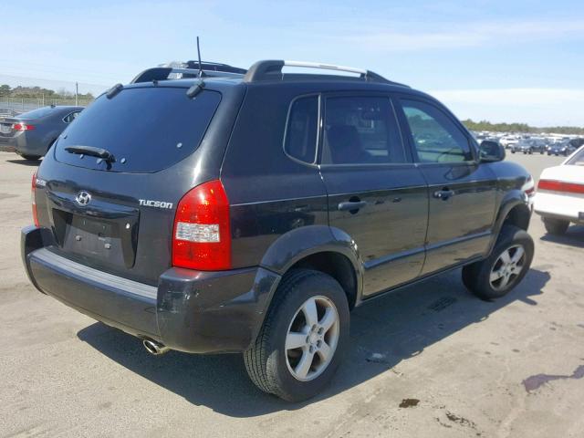 KM8JM12B15U075928 - 2005 HYUNDAI TUCSON GL BLACK photo 4