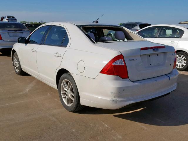 3FAHP0GA0BR225170 - 2011 FORD FUSION S WHITE photo 3