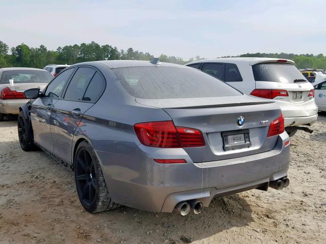 WBSFV9C54ED593118 - 2014 BMW M5 GRAY photo 3