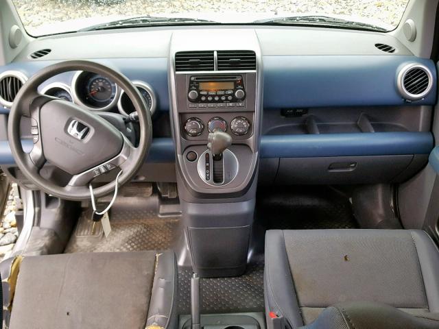 5J6YH18776L000985 - 2006 HONDA ELEMENT EX SILVER photo 9