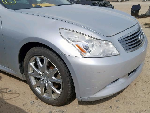 JNKCV61F29M050021 - 2009 INFINITI G37 SILVER photo 9