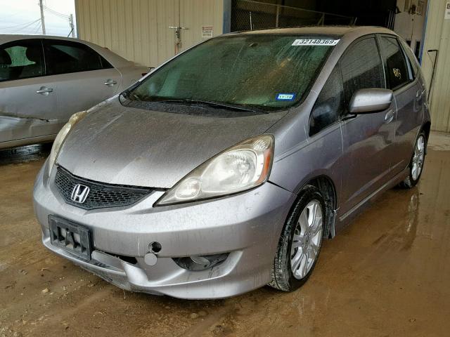 JHMGE886X9S056938 - 2009 HONDA FIT SPORT SILVER photo 2