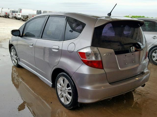 JHMGE886X9S056938 - 2009 HONDA FIT SPORT SILVER photo 3