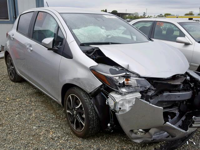 VNKKTUD37HA074086 - 2017 TOYOTA YARIS L SILVER photo 1