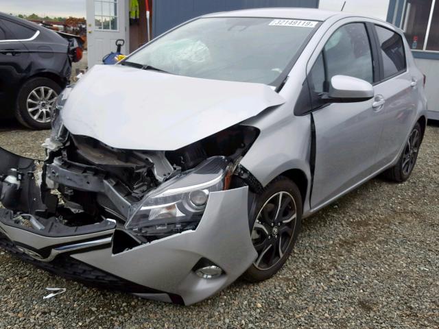 VNKKTUD37HA074086 - 2017 TOYOTA YARIS L SILVER photo 2