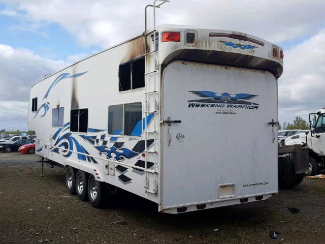 5HRSS35368C022930 - 2008 WKED TOYHAULER WHITE photo 3