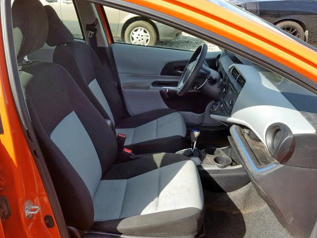 JTDKDTB38C1006178 - 2012 TOYOTA PRIUS C ORANGE photo 5