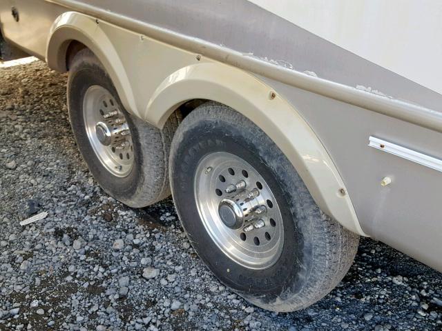 1UJCJ02RX51SG0070 - 2005 JAYCO 5TH WHEEL WHITE photo 8