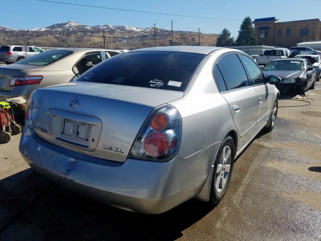 1N4AL11D52C161647 - 2002 NISSAN ALTIMA BASE  photo 4