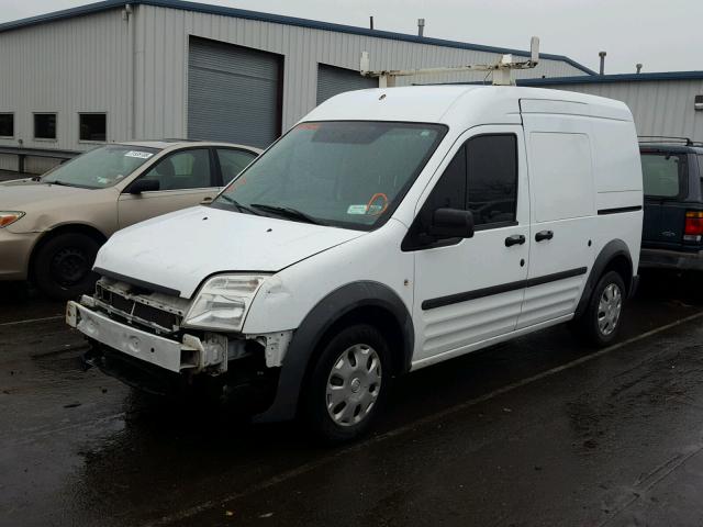 NM0LS7AN6DT131672 - 2013 FORD TRANSIT CO WHITE photo 2