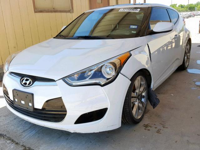 KMHTC6AD4HU316249 - 2017 HYUNDAI VELOSTER WHITE photo 2