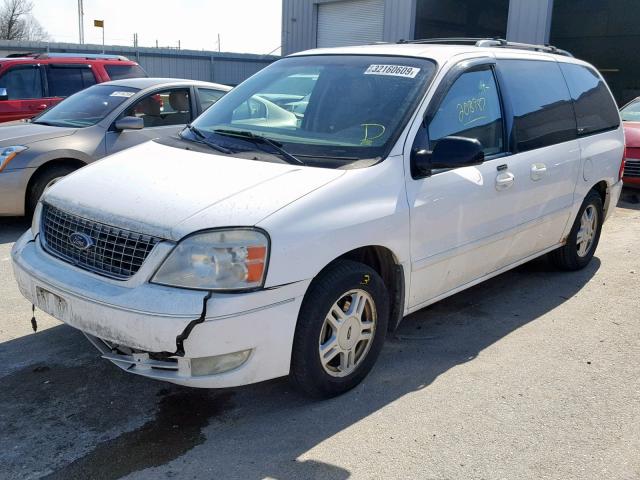 2FMDA52295BA25135 - 2005 FORD FREESTAR S WHITE photo 2