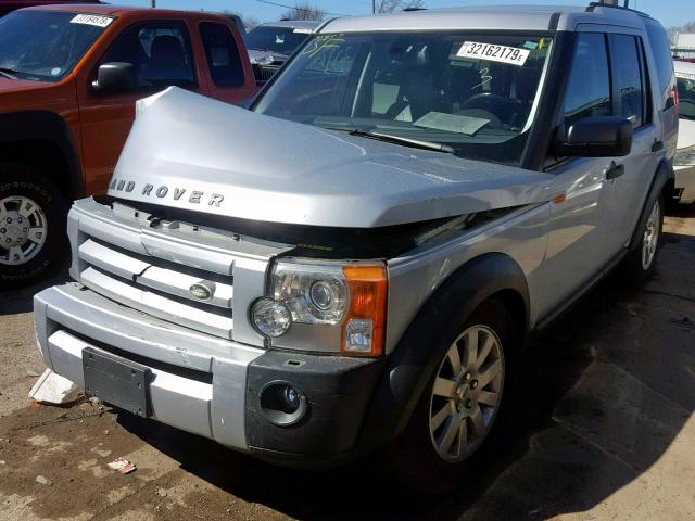 SALAE25446A406937 - 2006 LAND ROVER LR3 SE GRAY photo 2