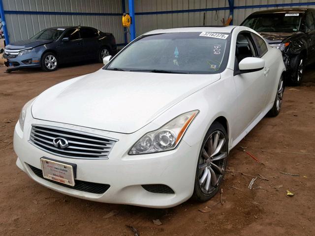 JNKCV64E68M116281 - 2008 INFINITI G37 BASE WHITE photo 2