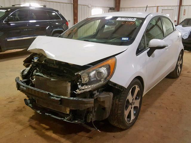 KNADN5A39C6016589 - 2012 KIA RIO EX WHITE photo 2