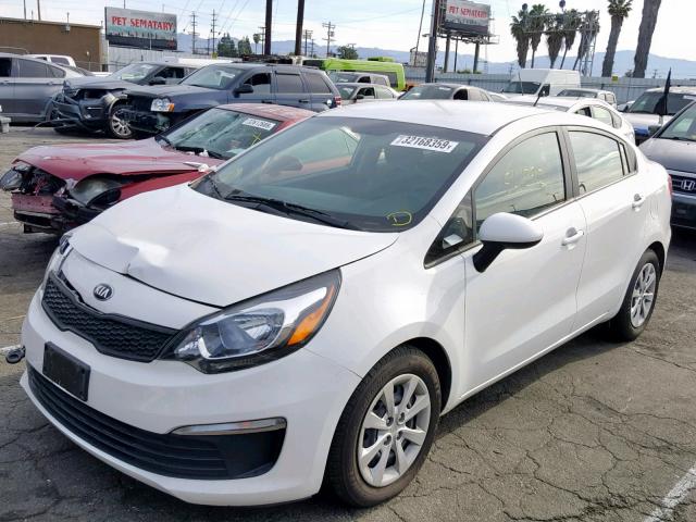 KNADM4A39H6045580 - 2017 KIA RIO LX WHITE photo 2