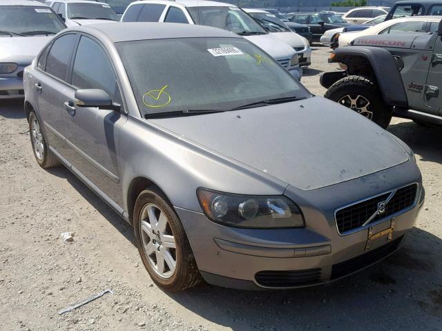 YV1MS390462171633 - 2006 VOLVO S40 2.4I GRAY photo 1