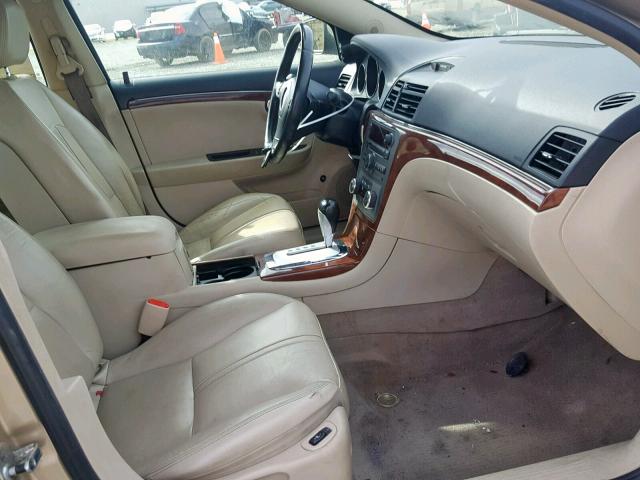 1G8ZV57728F156956 - 2008 SATURN AURA XR GOLD photo 5