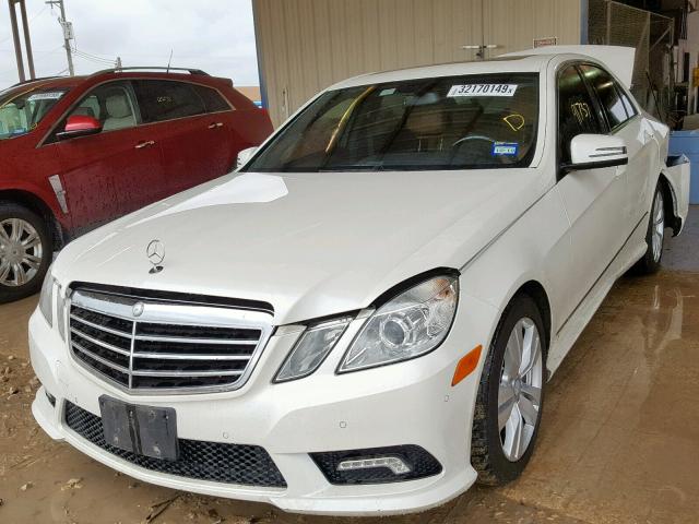 WDDHF5GB8BA446728 - 2011 MERCEDES-BENZ E 350 WHITE photo 2