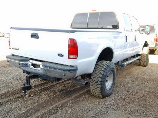 1FTWW31P55EB42537 - 2005 FORD F350 SRW S WHITE photo 4