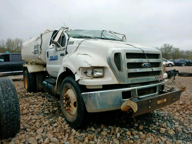 3FRNF75E45V139583 - 2005 FORD F750 SUPER WHITE photo 1